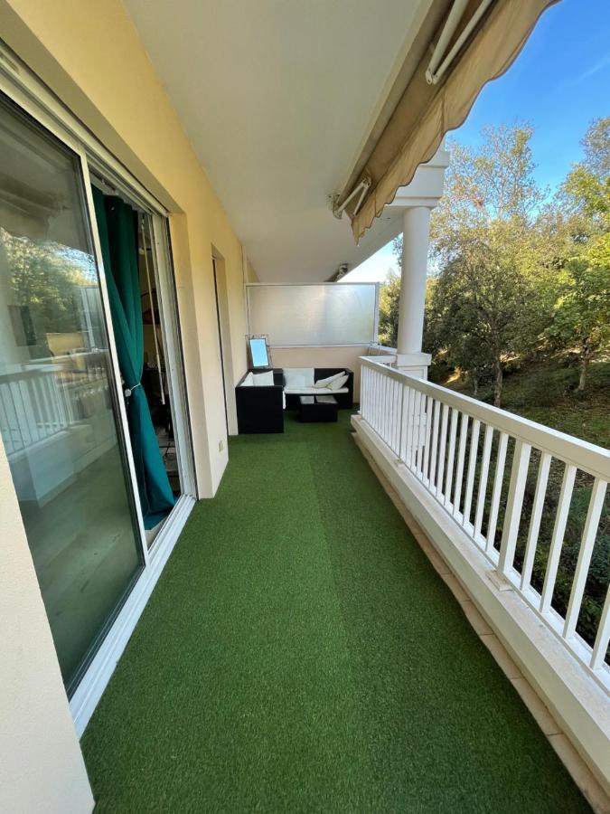 Residence Standing Riviera Golf Mandelieu Buitenkant foto